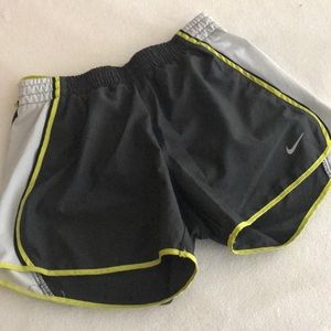 Nike dri-fit shorts XS